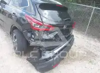 2020 Nissan ROGUE photo
