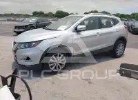 2020 Nissan ROGUE photo