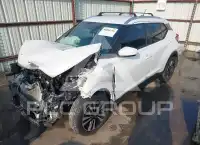 2020 Nissan KICKS photo