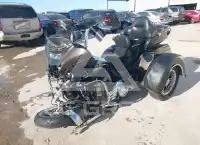 2020 Harley-Davidson FLHTCU фото