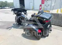 2020 Harley-Davidson FLHTCU photo