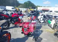 2020 Harley-Davidson FLHX photo