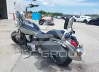 2020 Kawasaki VN900 фото