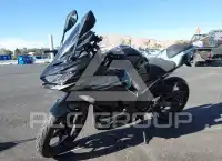2020 Kawasaki EX400 фото