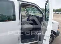 2020 Chevrolet EXPRESS photo