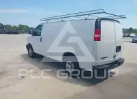 2020 Chevrolet EXPRESS photo