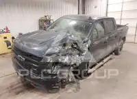 2020 Chevrolet Silverado photo