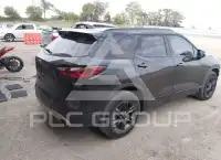 2020 Chevrolet Blazer photo