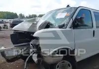 2020 Chevrolet Express фото
