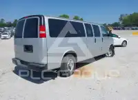 2020 Chevrolet Express photo