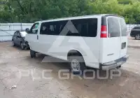 2020 Chevrolet Express фото