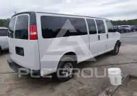 2020 Chevrolet Express фото