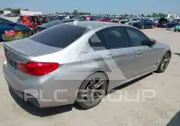 2020 BMW 550M фото