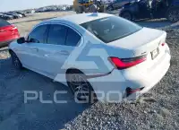 2020 BMW 330 photo