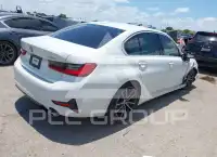 2020 BMW 330 photo