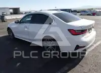 2020 BMW 330 photo