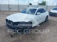 2020 BMW 330 photo