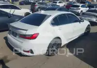 2020 BMW 330 фото