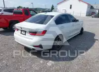 2020 BMW 330 photo