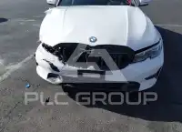 2020 BMW 330 photo