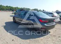 2020 BMW 330 photo