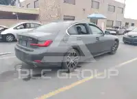 2020 BMW 330 photo
