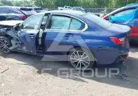 2020 BMW 330 photo