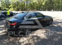 2020 BMW 330 photo
