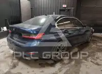 2020 BMW 330 photo