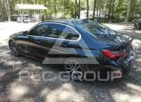 2020 BMW 330 photo