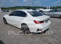 2020 BMW 330 photo
