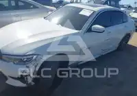 2020 BMW 330 фото