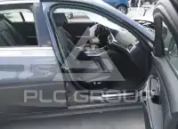 2020 BMW 330 photo