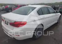 2020 BMW 530 photo