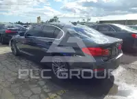 2020 BMW 530 photo