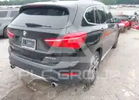 2020 BMW X1 фото