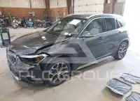 2020 BMW X1 фото