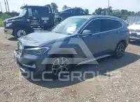 2020 BMW X1 фото