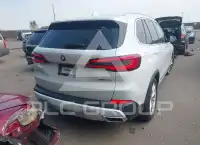 2020 BMW X5 фото