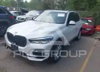 2020 BMW X5 фото
