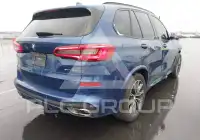 2020 BMW X5 фото