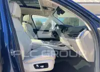 2020 BMW X7 фото