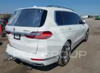 2020 BMW X7 фото