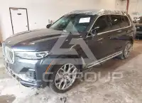 2020 BMW X7 photo