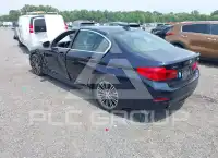 2020 BMW 530 photo