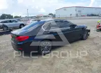 2020 BMW 530 фото