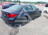 2020 BMW 530 photo