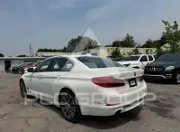 2020 BMW 530 фото