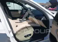 2020 BMW 530 фото