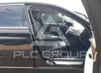 2020 BMW 740 фото